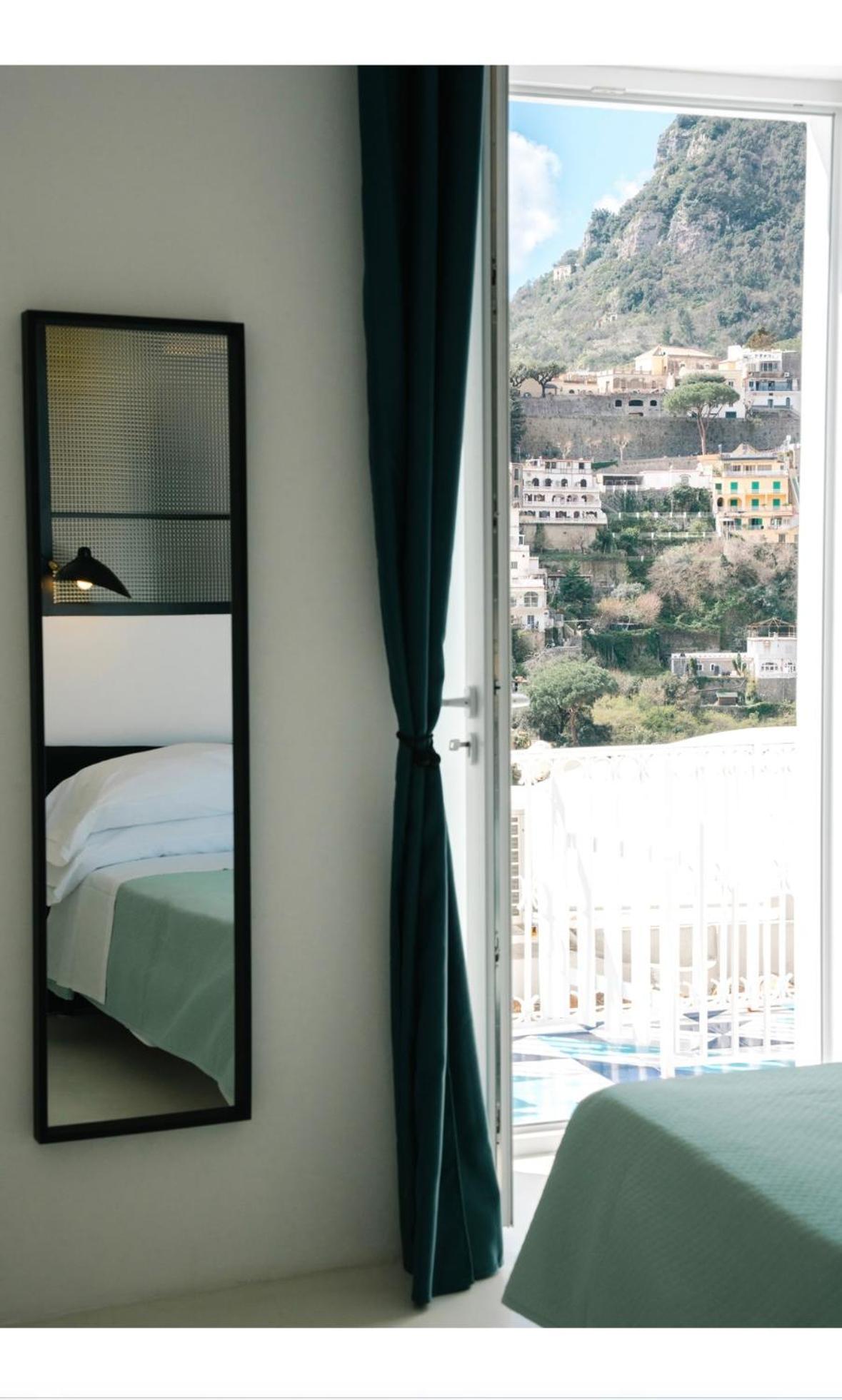 La Pigolina Blue Apartment Positano Bagian luar foto